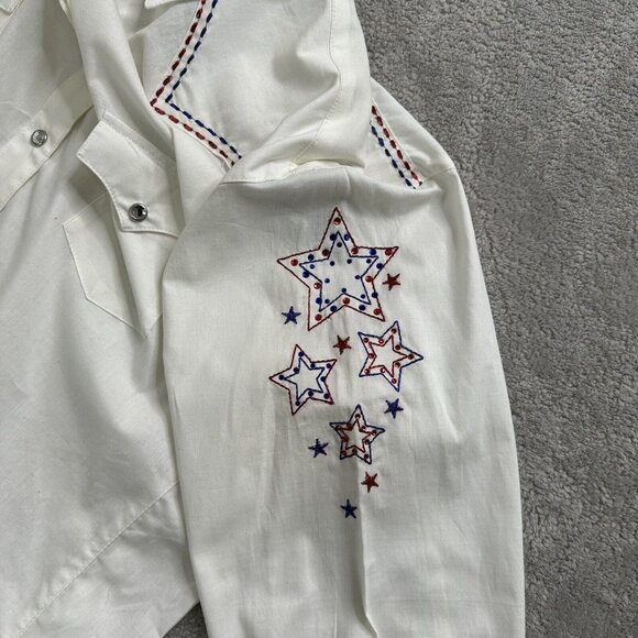 NWT Wrangler Women's Rhinestone Snap USA Stars Top Size XL White Red Blue - Picture 3 of 10